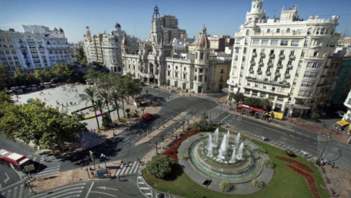 Apto En Ciudad De Las Ciencias Y Cerca Playa Валенсия Экстерьер фото